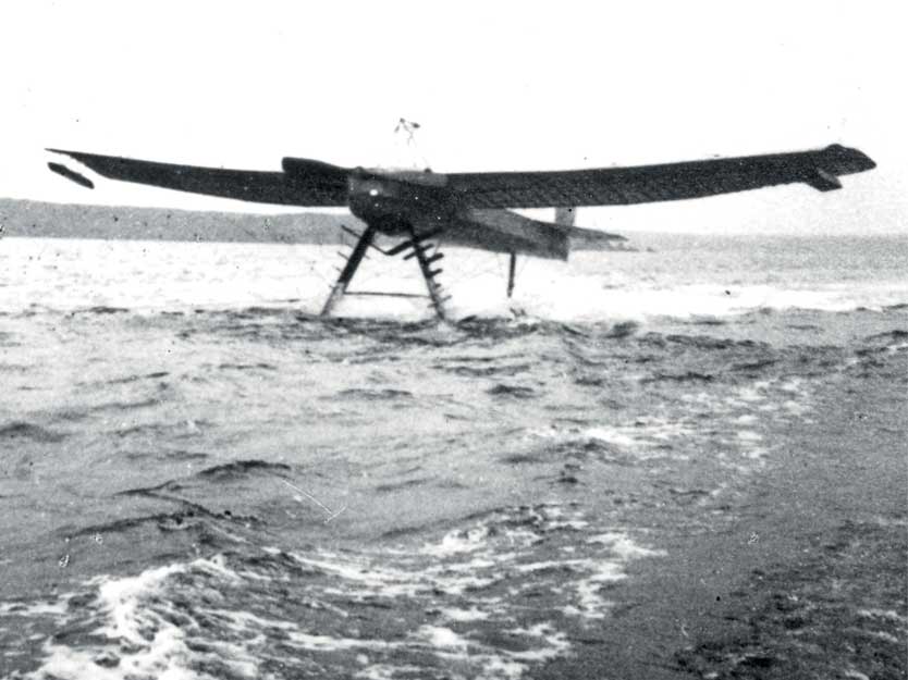 Aeroplanes on hydrofoils:pre-WW1 Bristol-Burney X-plane experiments